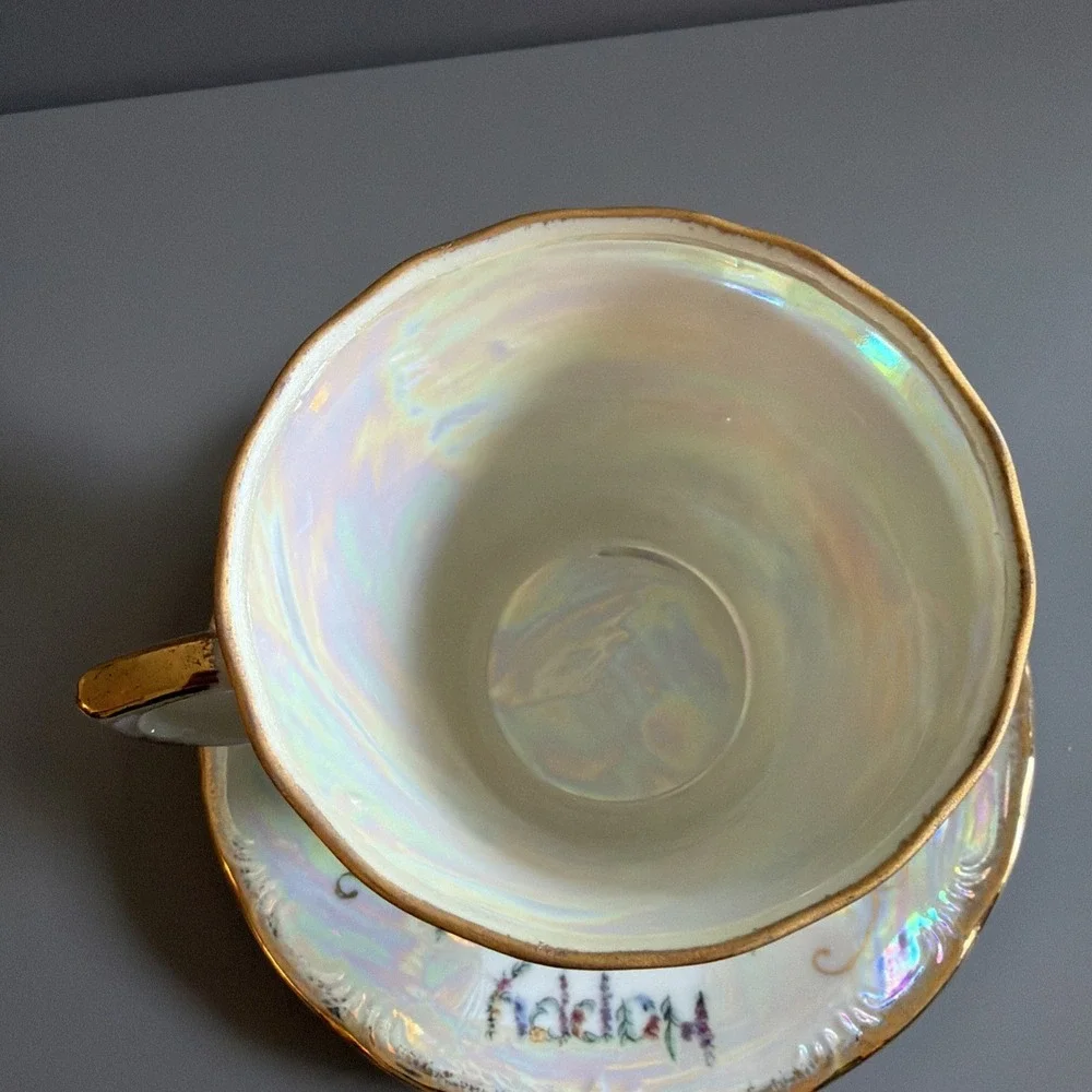 Vtg Arnart KPM Iridescent 